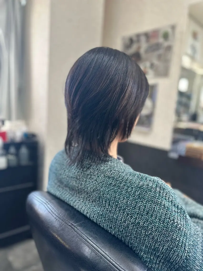 ミディアム ミディアムレイヤー レイヤーカット エンゼルス美容室斉間 圭司のヘアスタイル