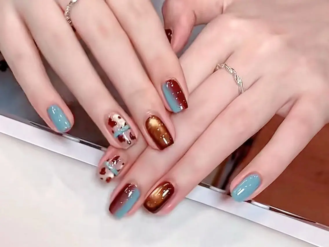 ネイル ハンドネイル H3 Nail Tsuki🦋💙のネイルデザイン
