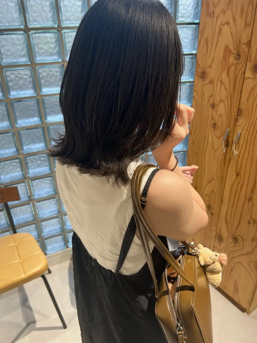 ミディアム 🧡YUU💚艶抜群 カラー✨/905号室のヘアスタイル