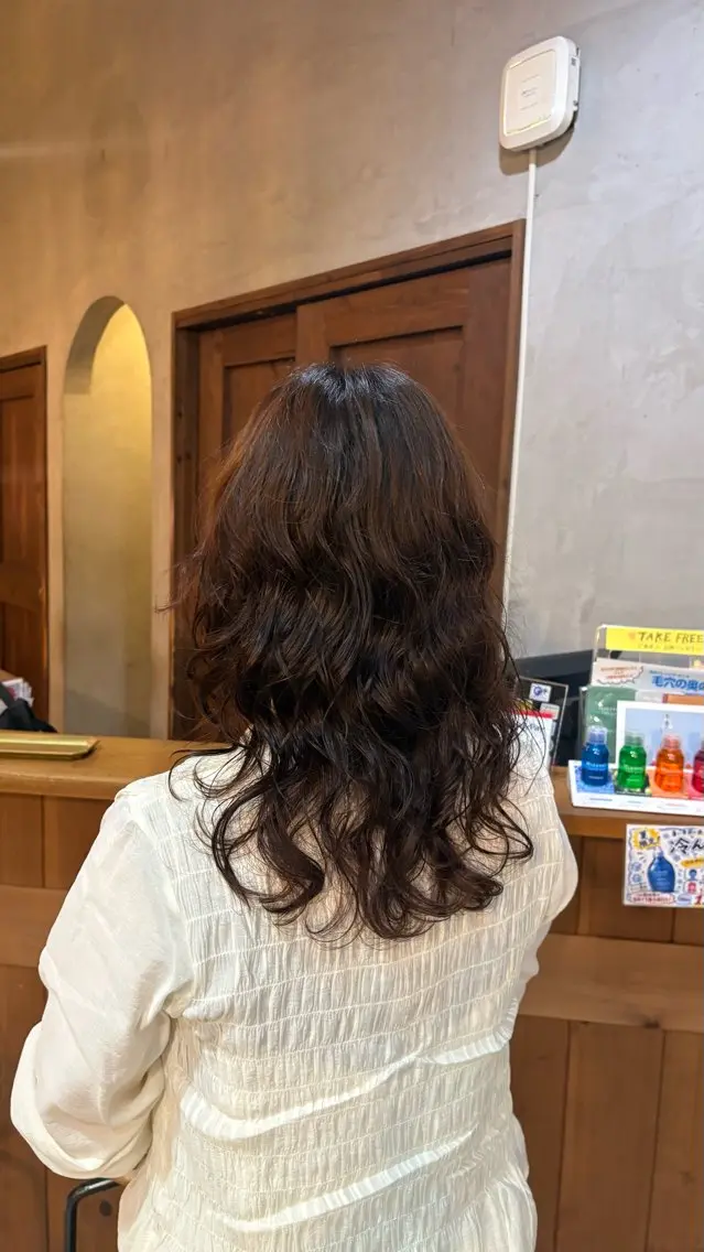 ロング パーマ 時森 咲良のヘアスタイル