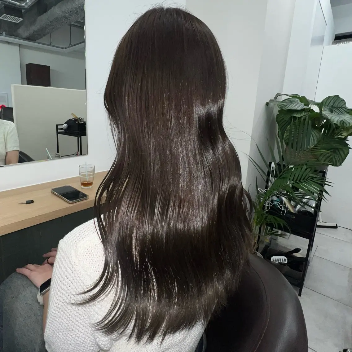 ロング カラー カット ヘアカラー トリートメント 赤みゼロ/透明感 カラー🌿KANTAのヘアスタイル