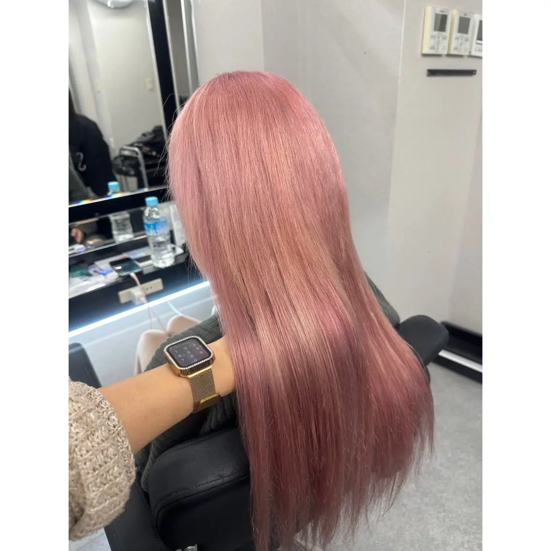 ロング エクステ ヘアカラー エクステ 韓国ヘア×ハイトーン AYA💫のヘアスタイル