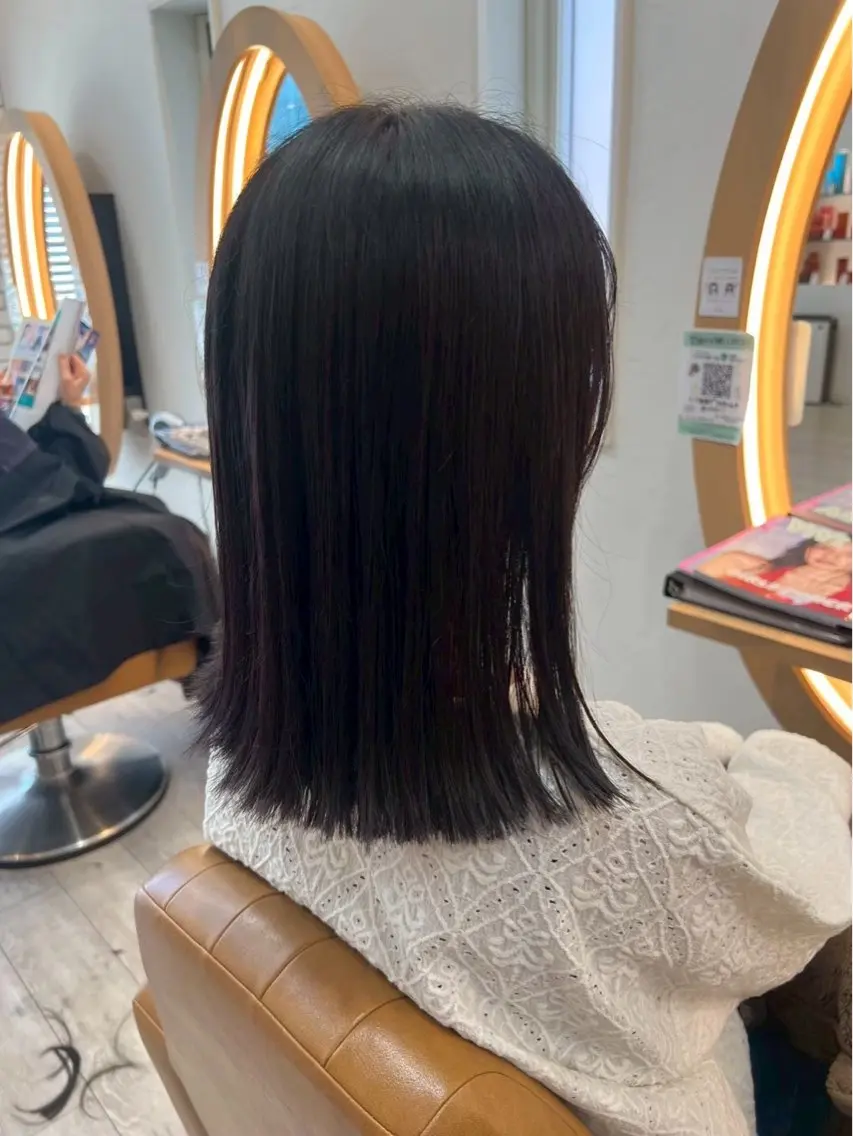 カット　ワンレングスの写真