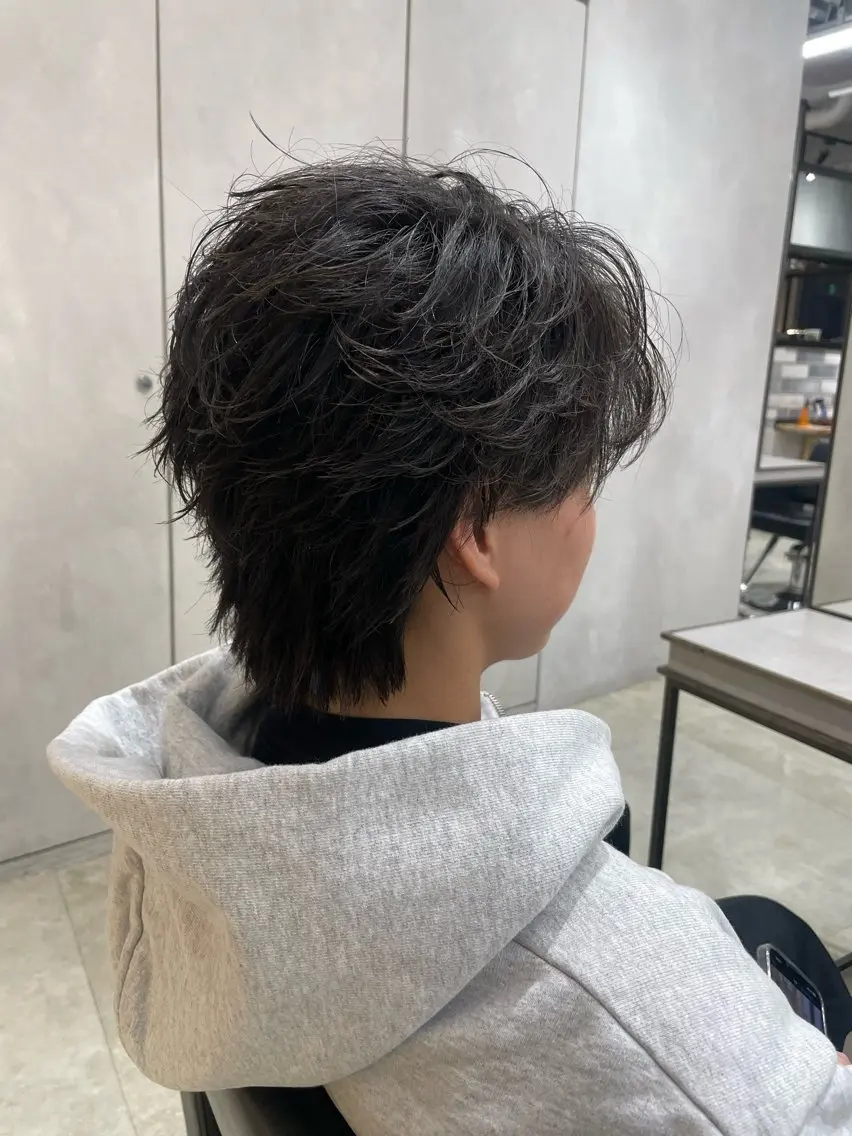 ショート パーマ メンズ センターパート フェザーパーマ メンズパーマ カット メンズ特化🔥 金子直斗のヘアスタイル