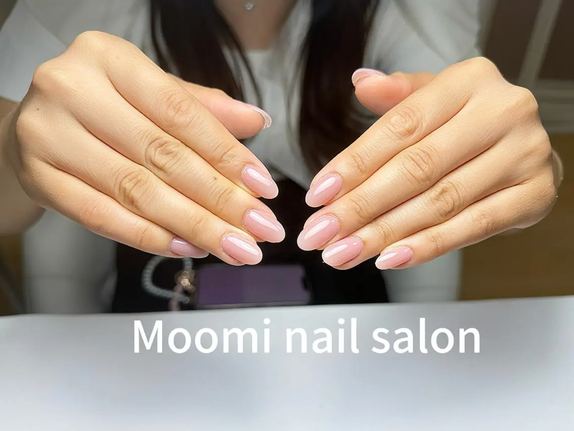 ショート ハンドネイル Moomin nail salonのネイルデザイン