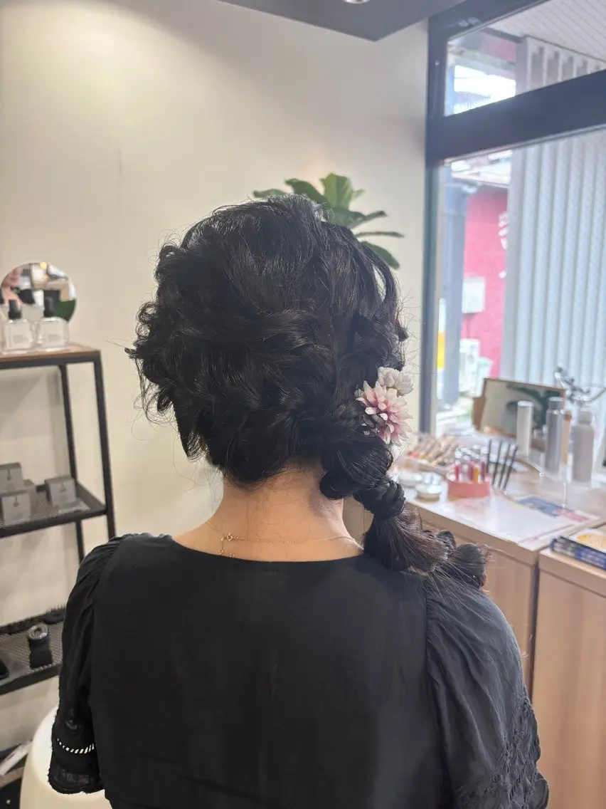 ヘアアレンジ ツヤカラー/アレンジ /湘南/ハナメ‎🤍のヘアスタイル