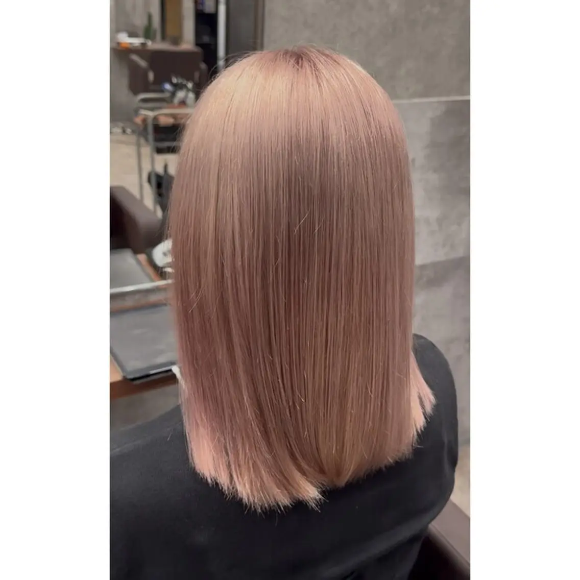 カラー ヘアカラー 新倉 月愛のヘアスタイル
