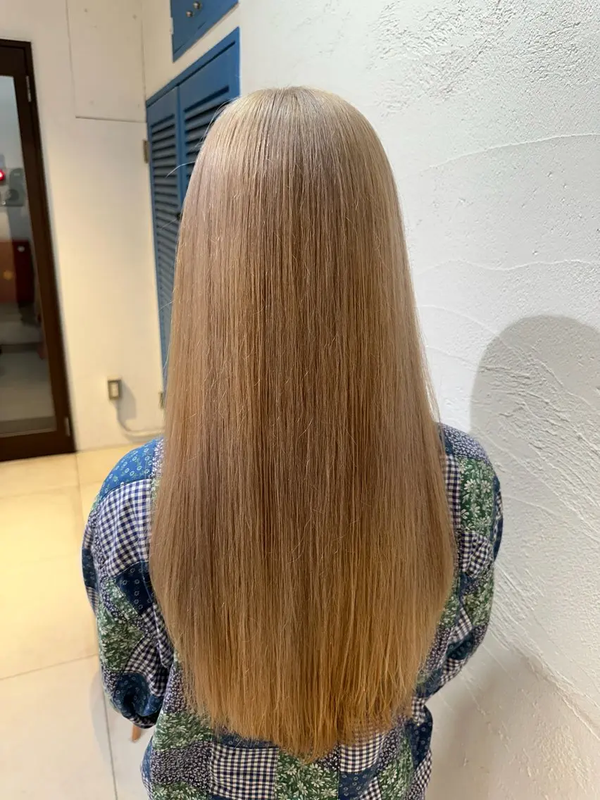 ロング ヘアカラー トリートメント ブリーチカラーボブ sayo🧸🤎のヘアスタイル