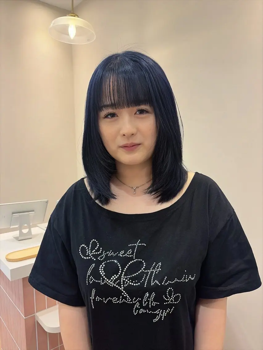 ミディアム ヘアカラー トリートメント ａｉｋａ🐩 /艶カラー/レイヤーのヘアスタイル