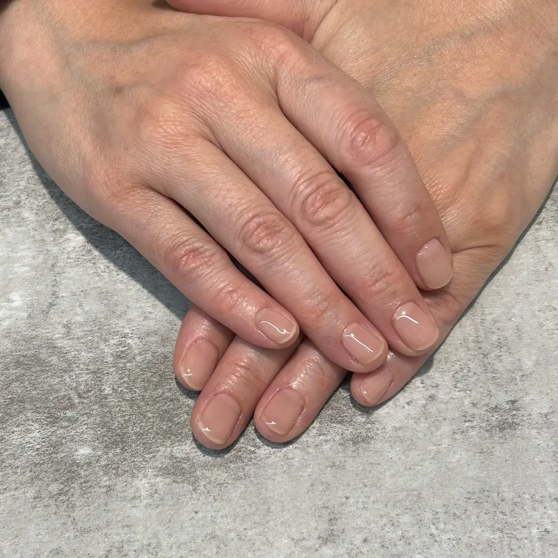 ネイル ハンドネイル 半藤 菜月のネイルデザイン