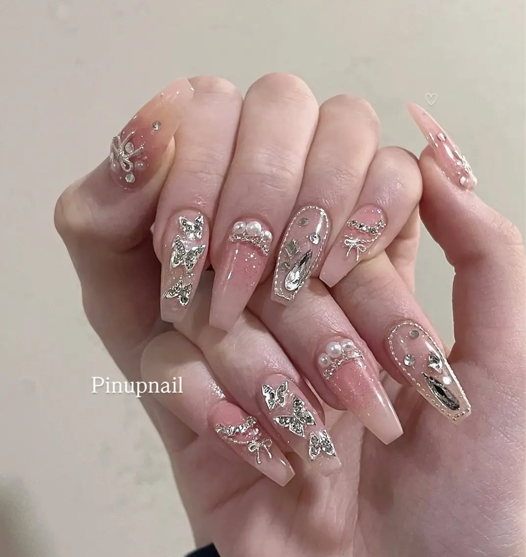 ネイル ブラウン チークネイル 桜ネイル 長さ出し フットネイル ハンドネイル XIINH NAIL SALONのネイルデザイン