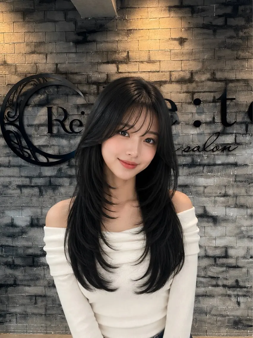 ロング 韓国レイヤー🩶🌙 Ryoseiのヘアスタイル