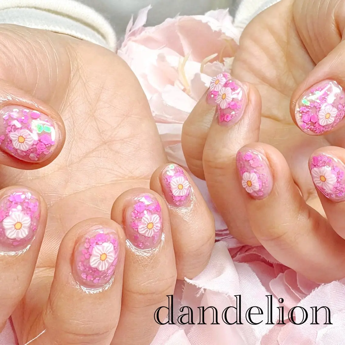 ネイル ハンドネイル ハンドケア dandelion ダンデライオンのネイルデザイン