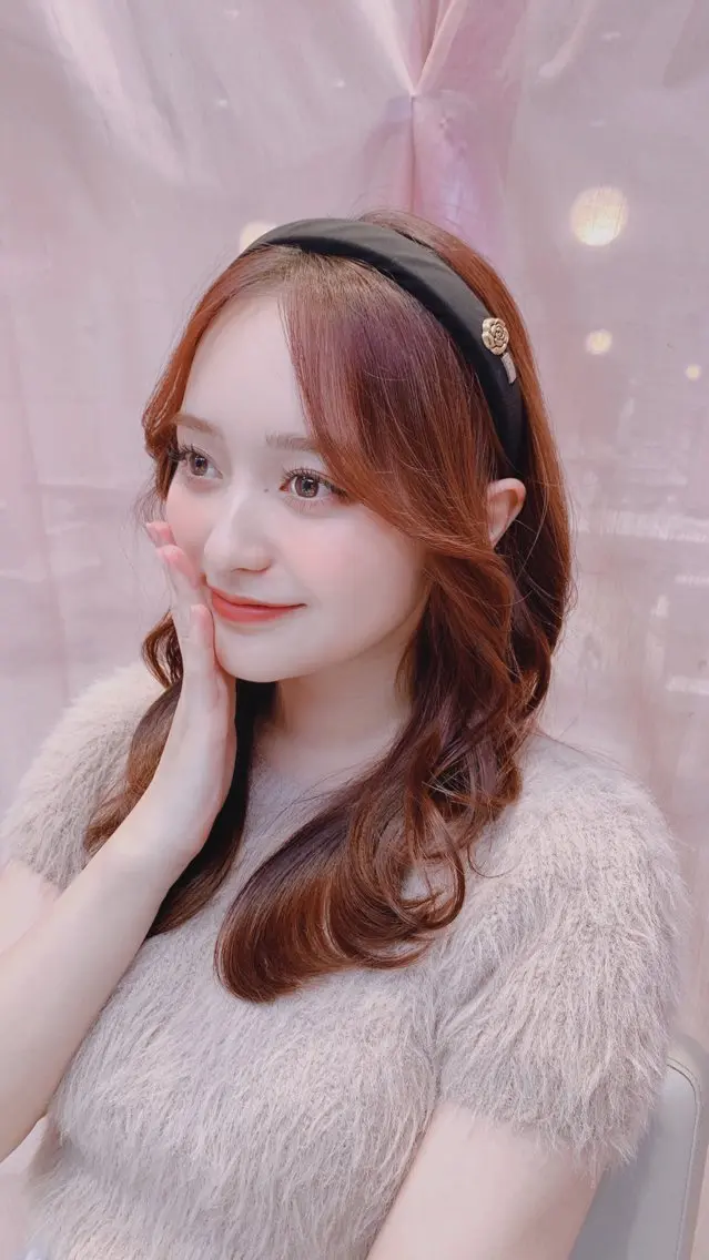 セミロング カラー ピンクカラー カット ヘアカラー トリートメント ヘッドスパ ヘアセット 韓国ヘア/レイヤー/ 顔まわり/りょーとのヘアスタイル