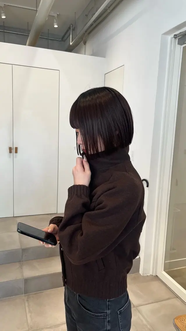 e.n.u 烏丸山﨑 菜々実のヘアスタイル