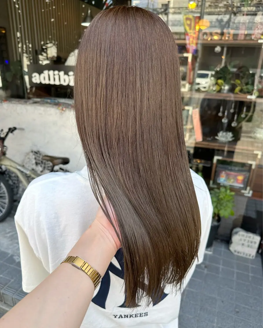 ロング カラー ヘアカラー トリートメント 玉木 育実のヘアスタイル