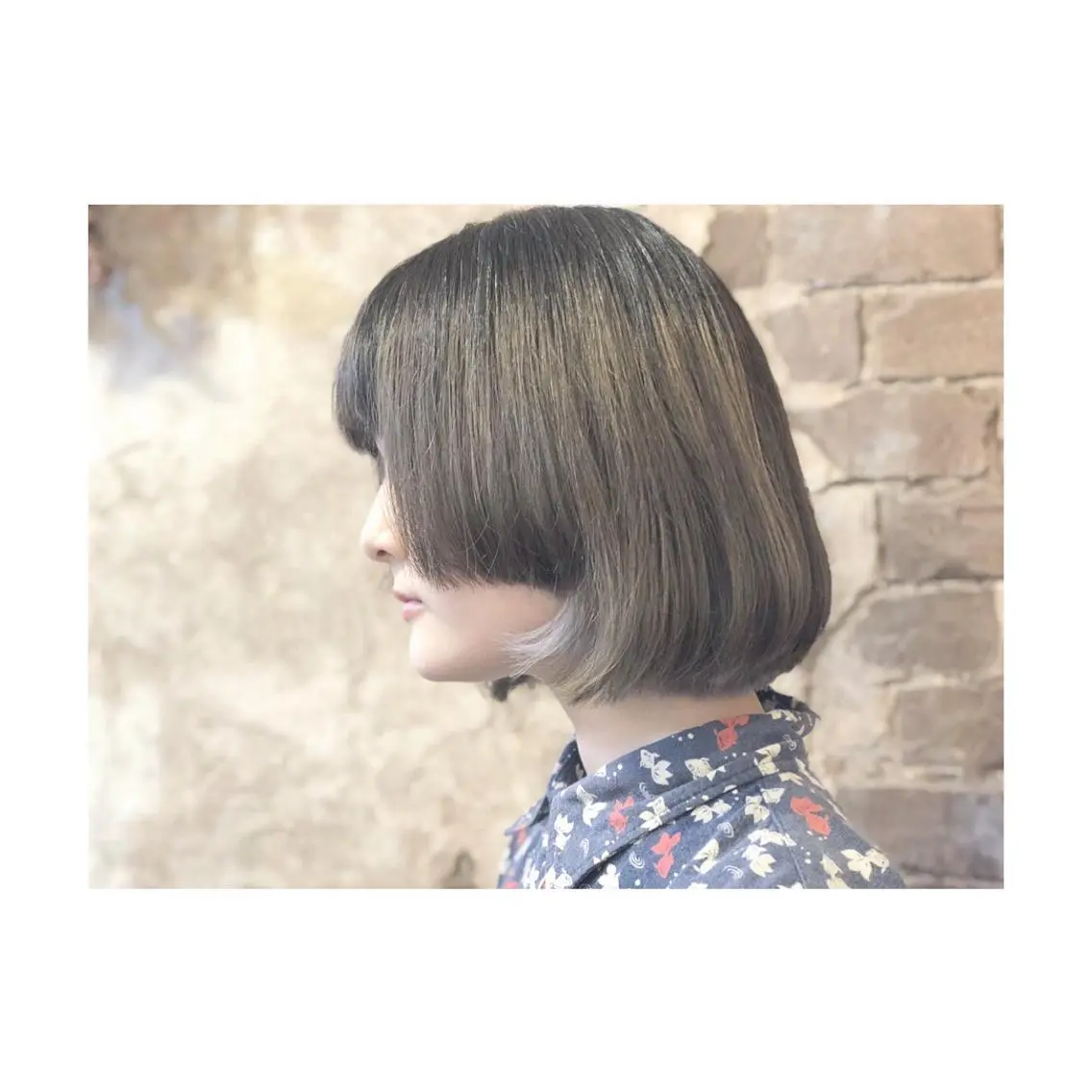 ショート カラー ブリーチ、パーマ 西部笑のヘアスタイル