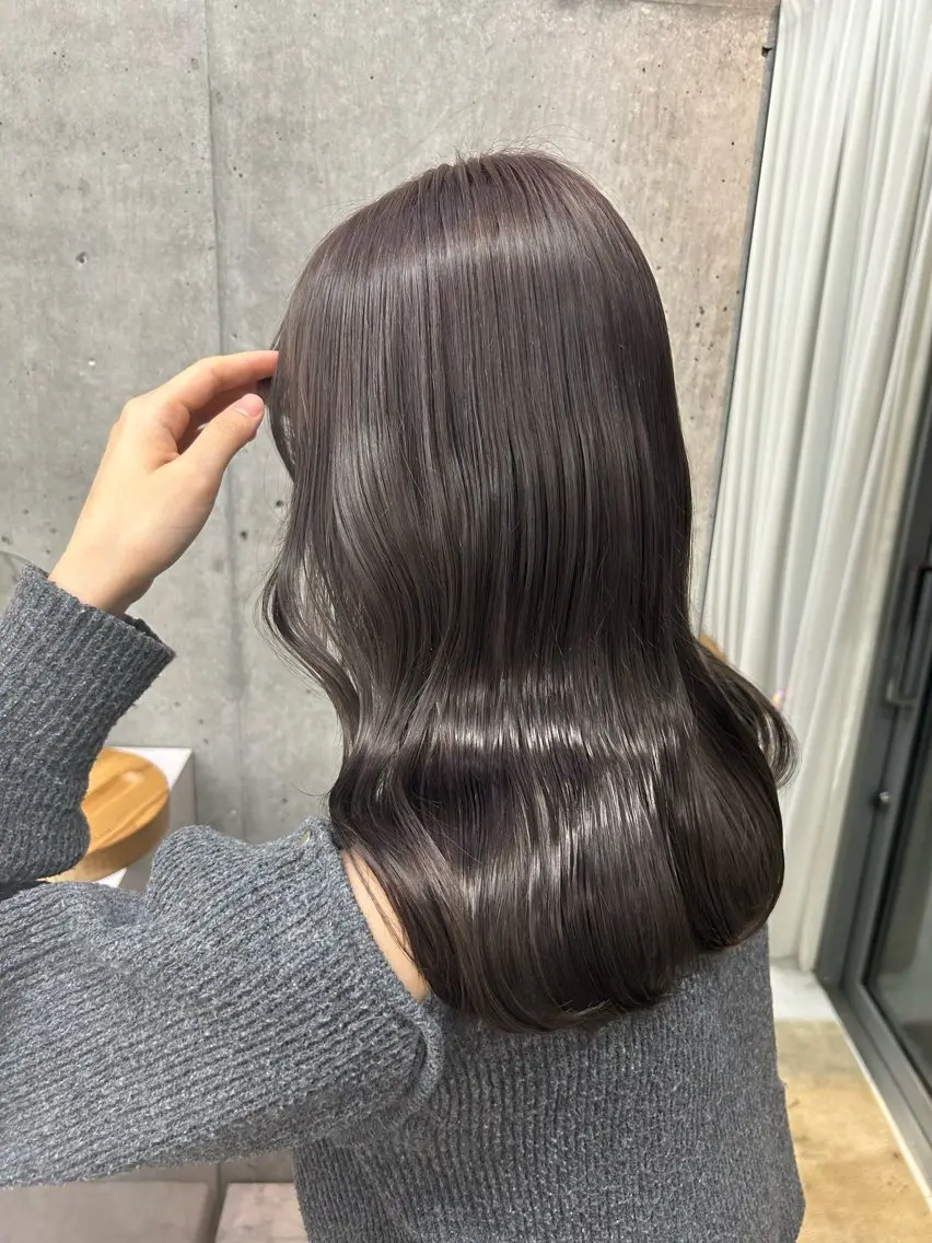 セミロング カット ヘアカラー トリートメント LOE Yuuka/42🩵のヘアスタイル