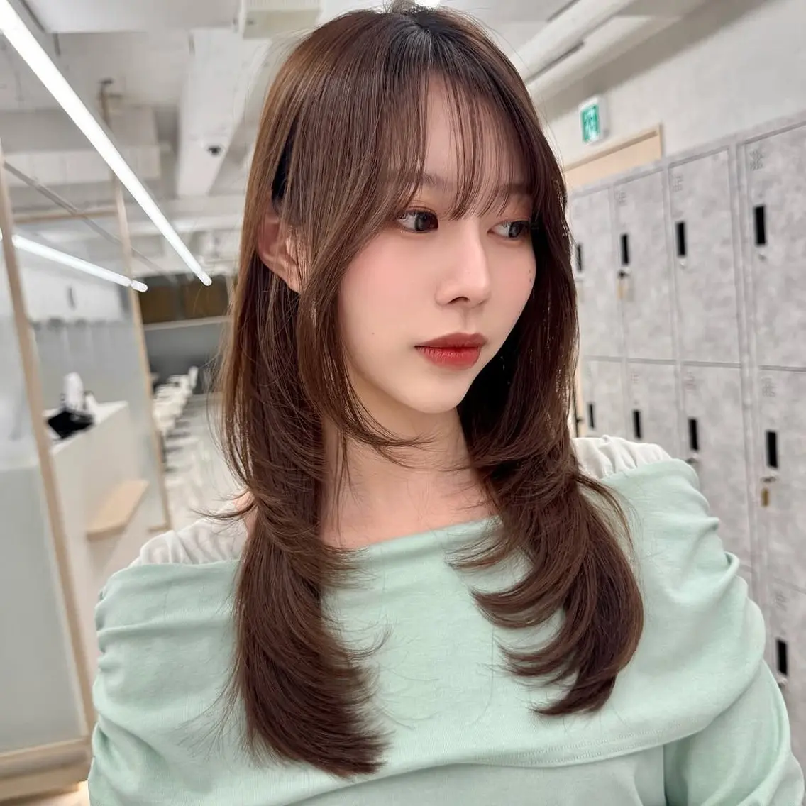 セミロング カラー ベージュカラー 透明感カラー くびれヘア くびれレイヤー レイヤーカット レイヤー×韓国 🇰🇷鈴木啓太のヘアスタイル