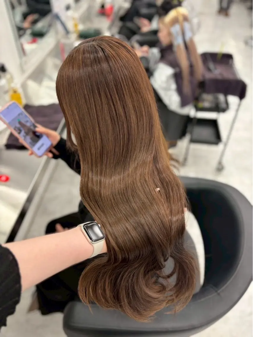 ロング カラー ヘアカラー ヘアセット 上品モテヘア🩶 karen🩶のヘアスタイル