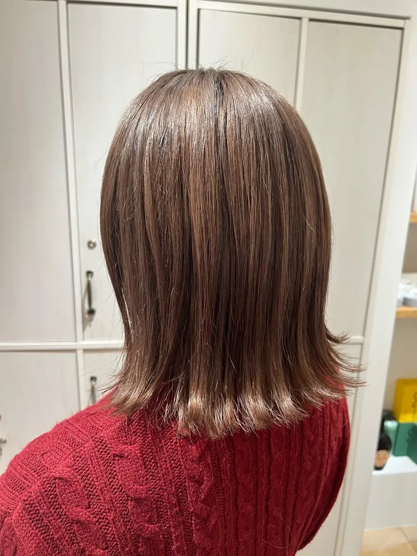 ミディアム カラー ベージュカラー ブリーチ ケアブリーチ ミルクティーベージュ ヘアカラー 🌈透明感カラー🌈 🌟吉田祐介🌟のヘアスタイル