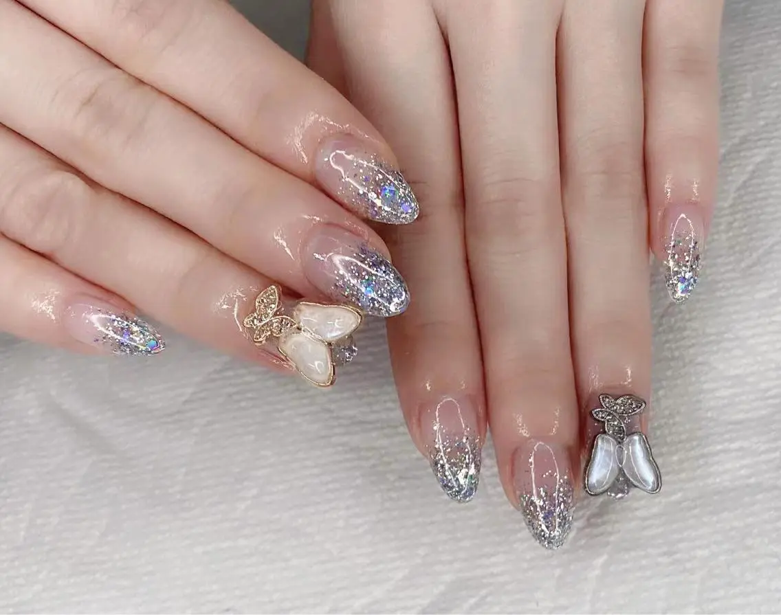 ネイル R salonのネイルデザイン