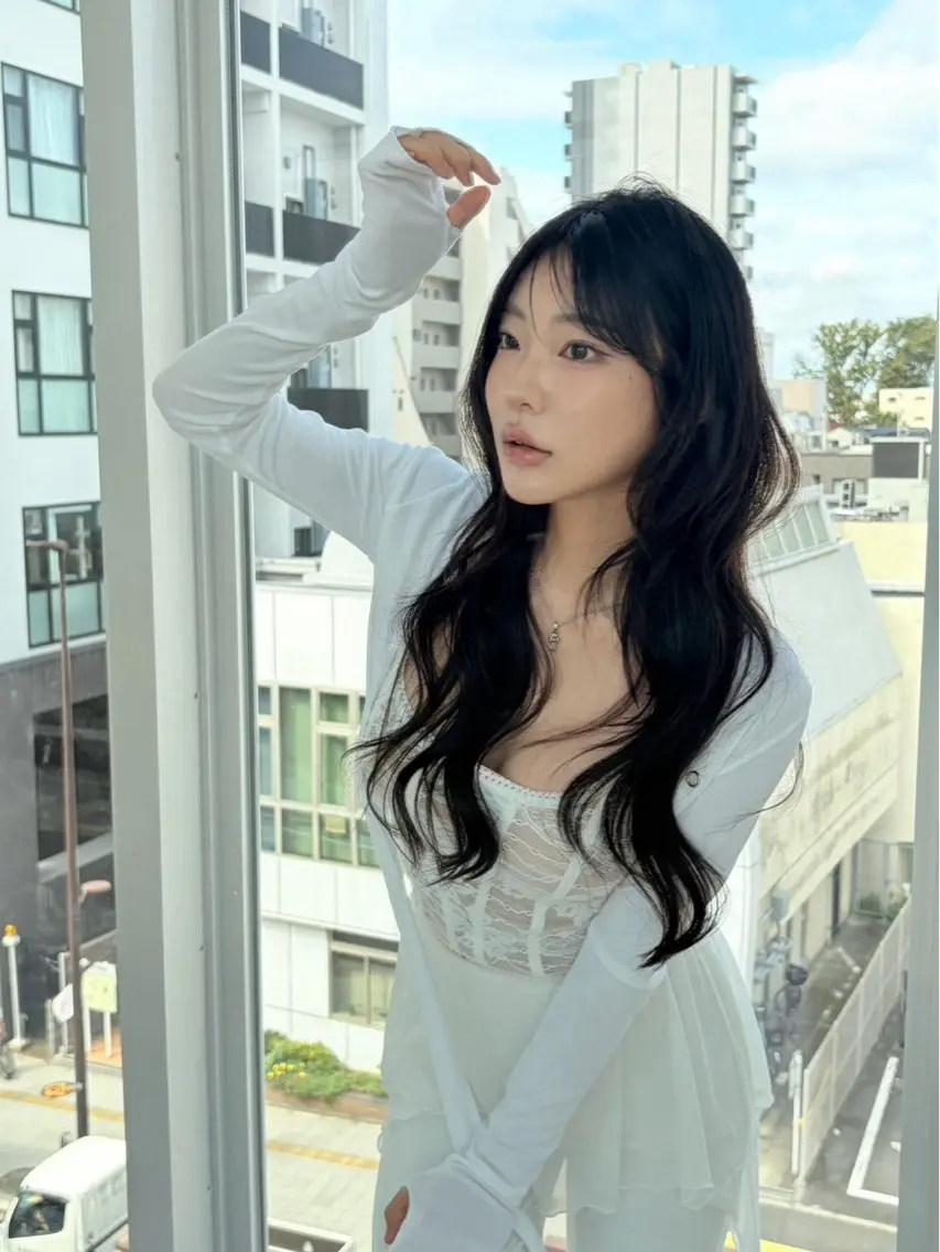 ロング ヘアアレンジ チョコレートブラウン 韓国風カラー 髪質改善 韓国風ヘア カット ヘアカラー トリートメント ヘアセット 💖艶ダブルカラー 🩵髪質改善🫧櫻井のヘアスタイル