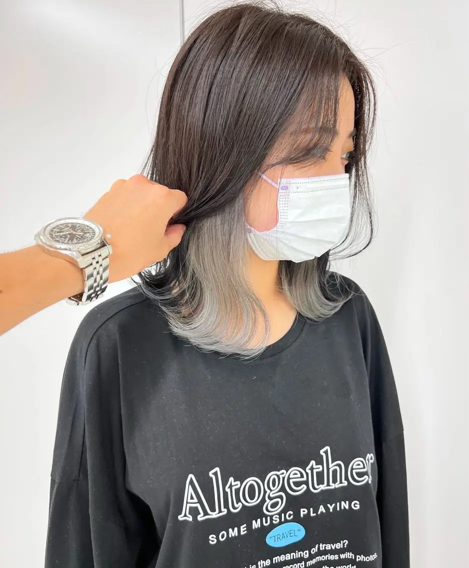 ミディアム カラー ブリーチ シルバー ヘアカラー トリートメント 荻野 峻輔/レイヤー /ハッシュ/透明感のヘアスタイル