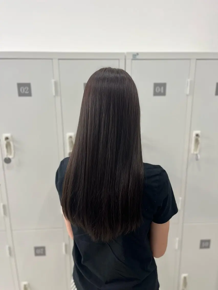 ヘアカラー トリートメント 鈴木 綾音のヘアスタイル