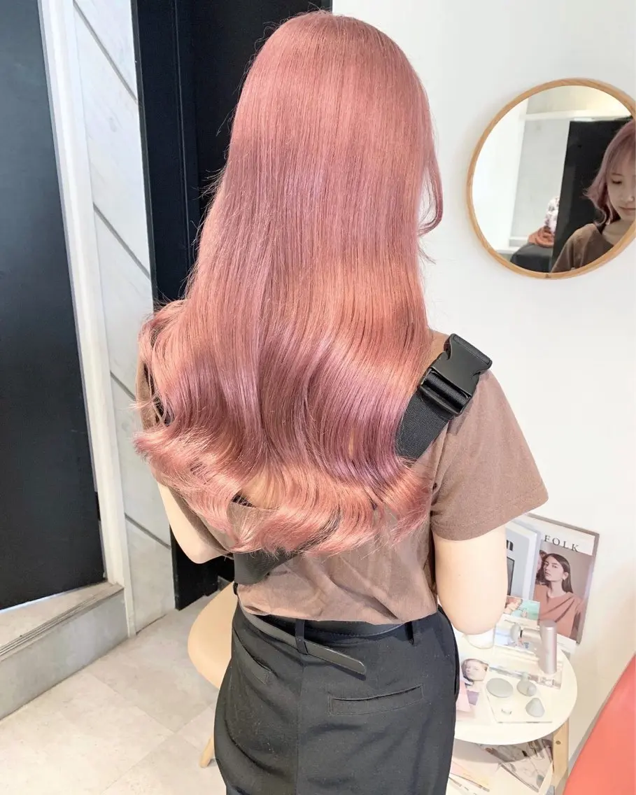 ロング ヘアカラー ai 梅田/暖色カラーのヘアスタイル