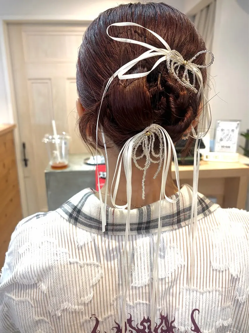 ミディアム ヘアアレンジ ミディアムレイヤー レイヤーカット cana 札幌レイヤースタイルのヘアスタイル