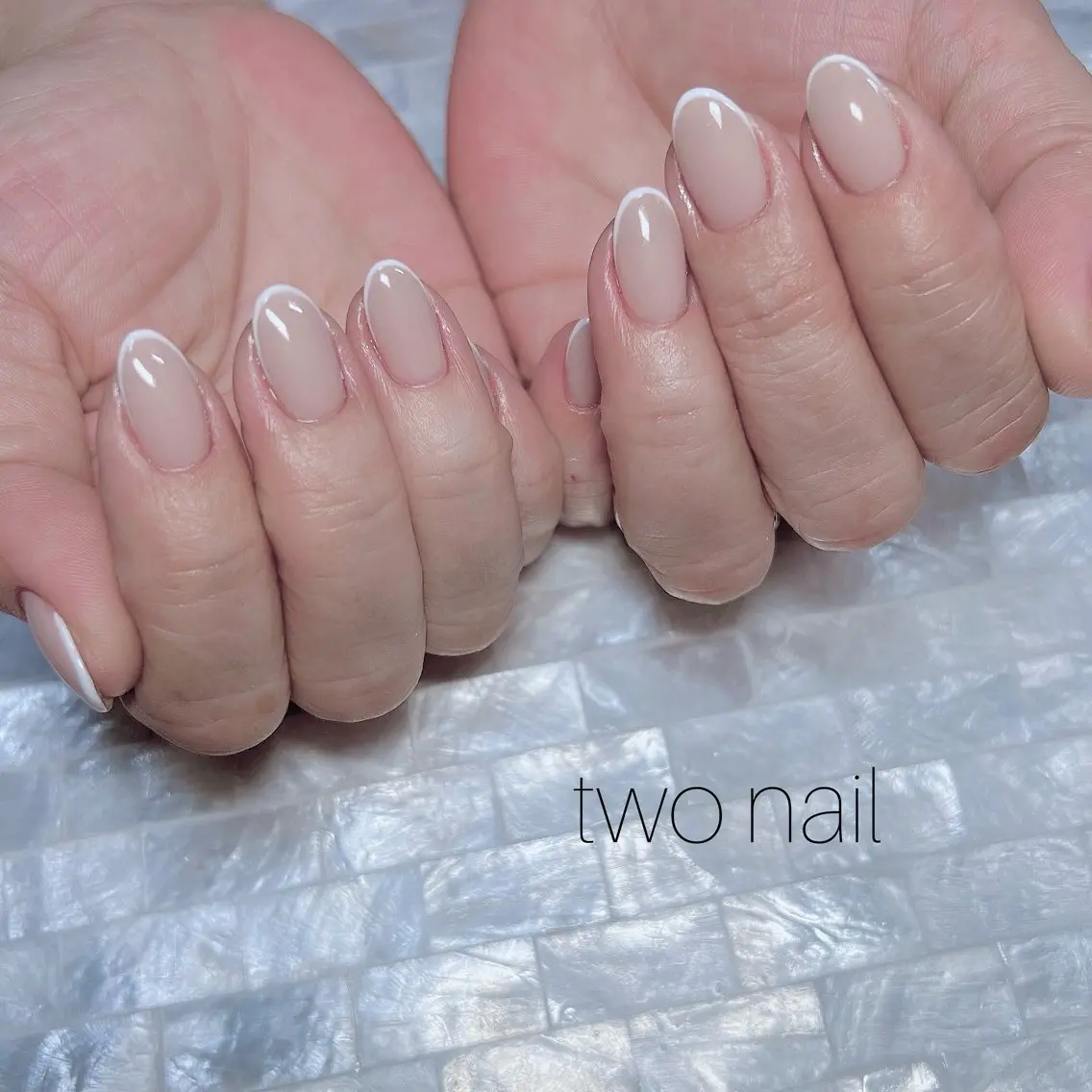 ネイル アートネイル ネイルチップ ホワイト ハンドネイル two nailのネイルデザイン