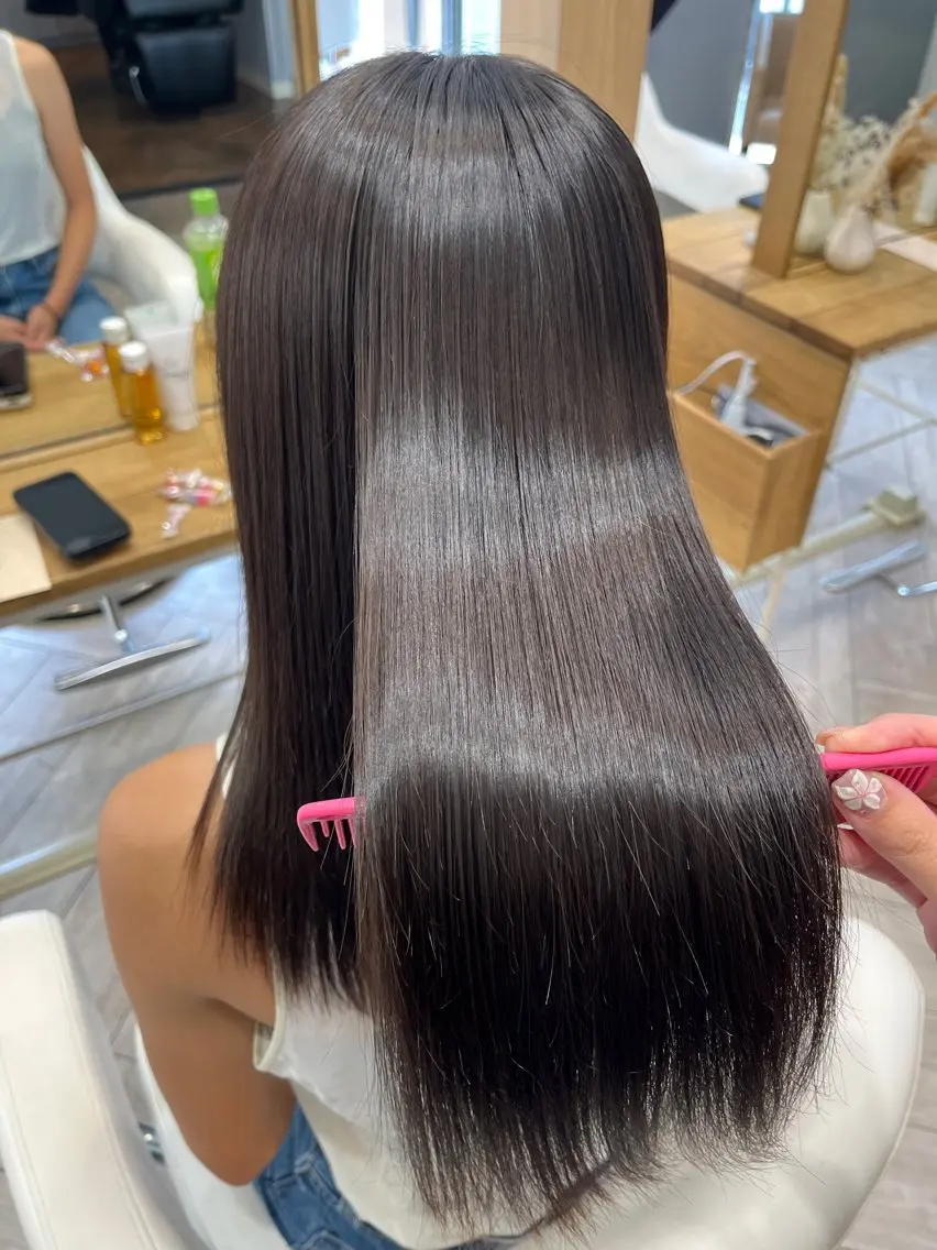 ロング 縮毛矯正 トリートメント AVANCE. chisatoのヘアスタイル