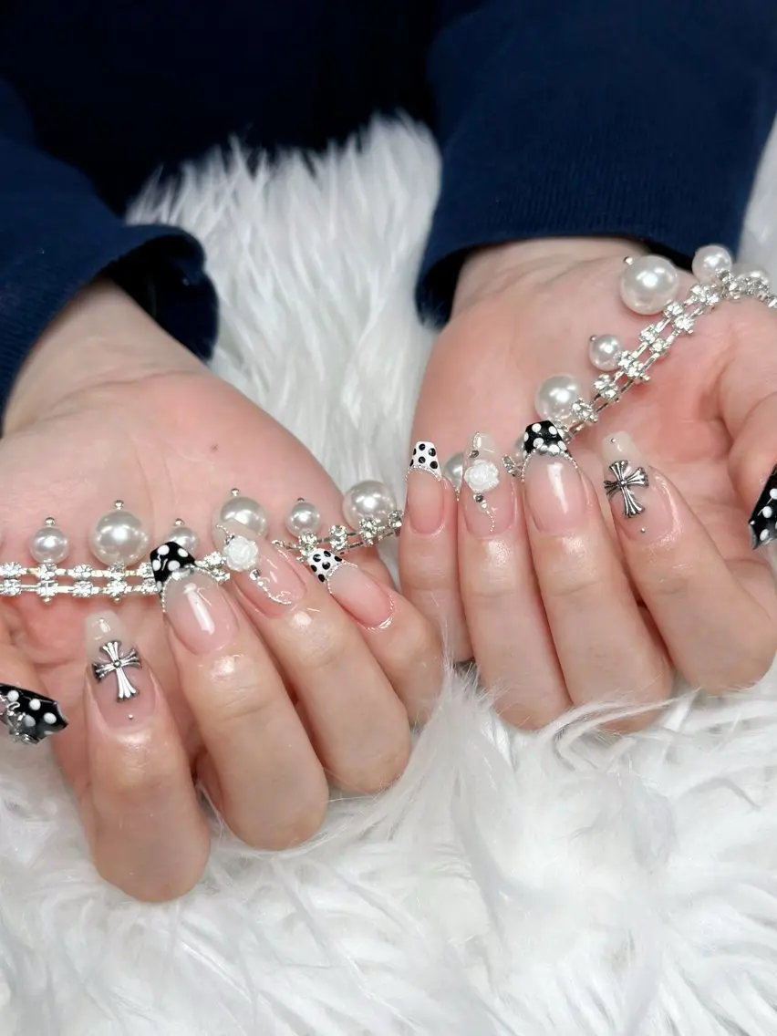 ネイル ハンドネイル ハンドケア 【ENサロン】 Rei🎀Nailのネイルデザイン