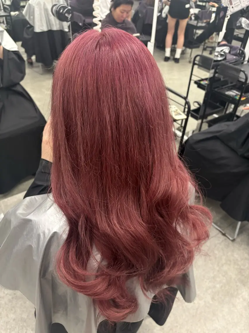 ロング カラー ヘアカラー 野口 楓華のヘアスタイル