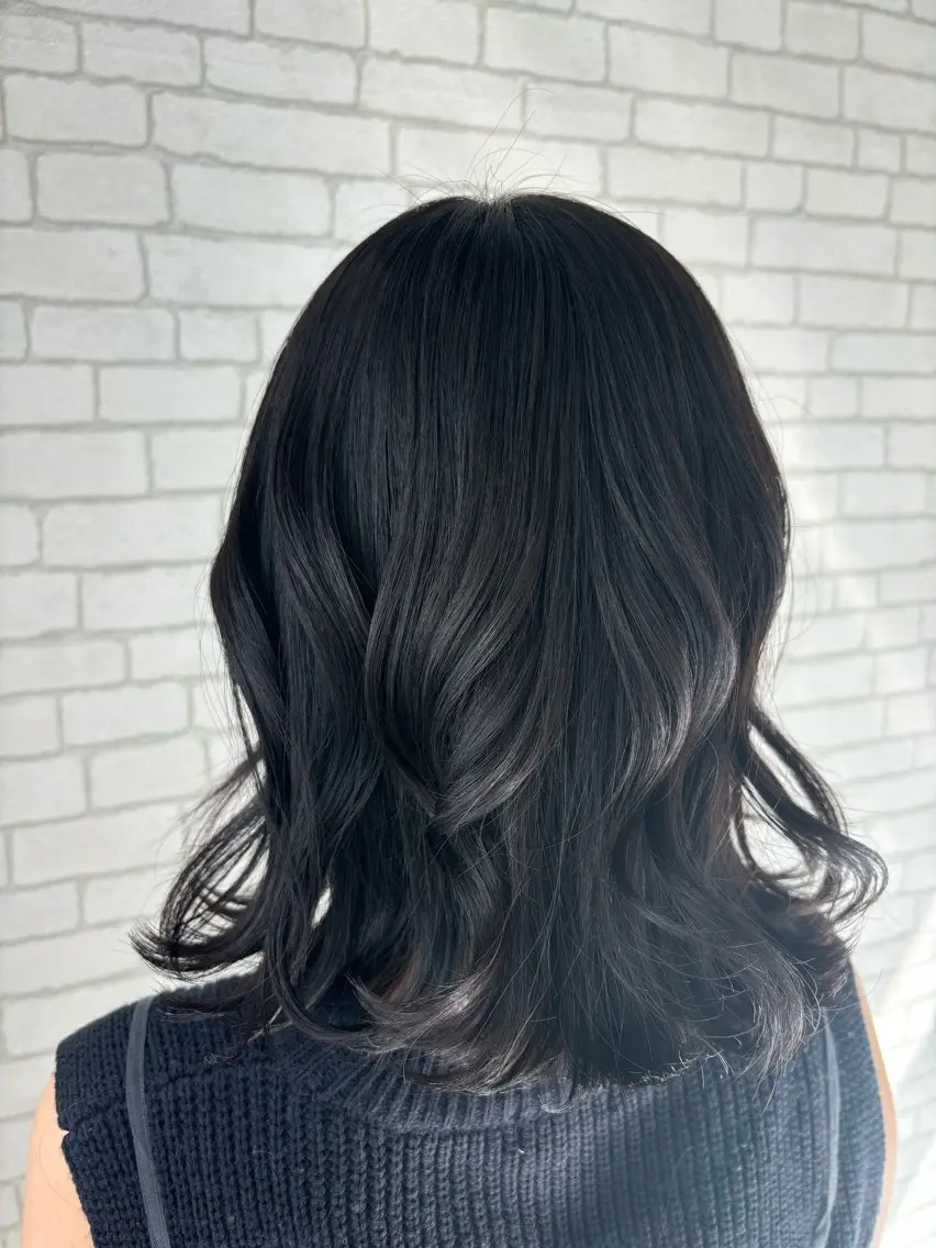 平日限定　透明感艶カラー🩵トリートメント付きの写真
