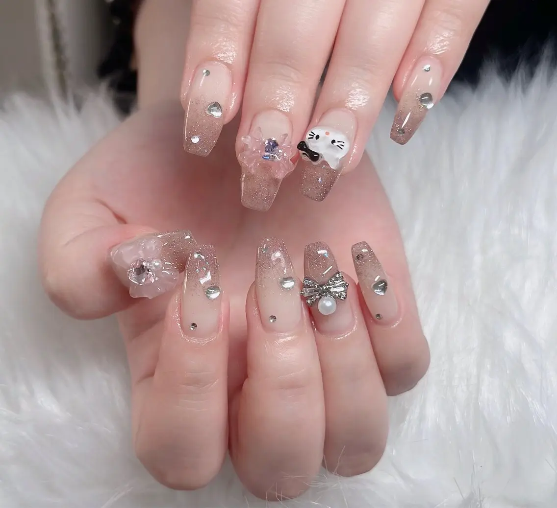ネイル オーロラネイル フレンチネイル ジェルネイル ハロウィン 韓国ネイル ハンドネイル H.baby Nail Salonのネイルデザイン