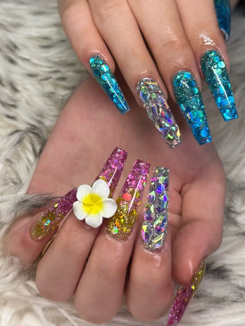ネイル ハンドネイル nes.nail★ AYANOのネイルデザイン