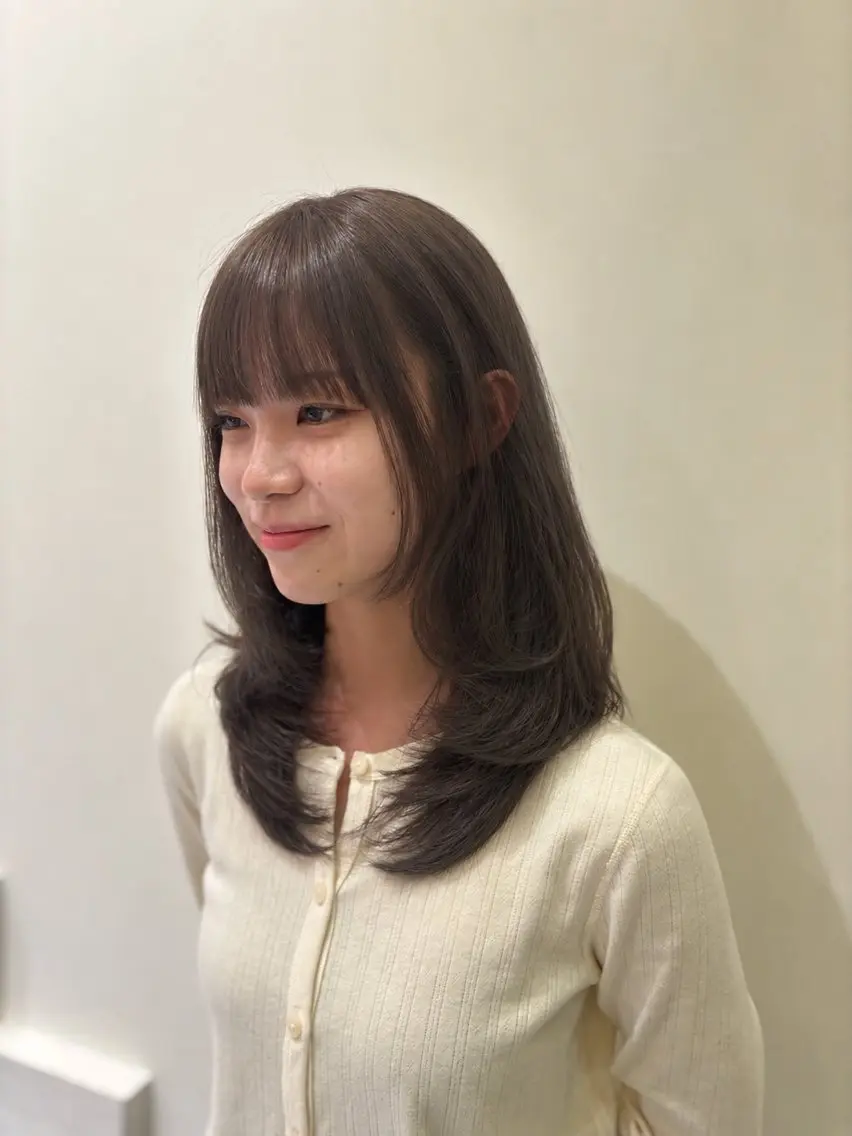 ロング カット ヘアカラー トリートメント 透明感ツヤカラー/ 縮毛矯正/静岡のヘアスタイル