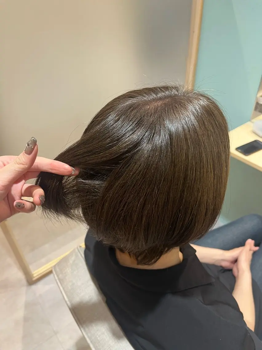 ショート 相田 佳乃のヘアスタイル