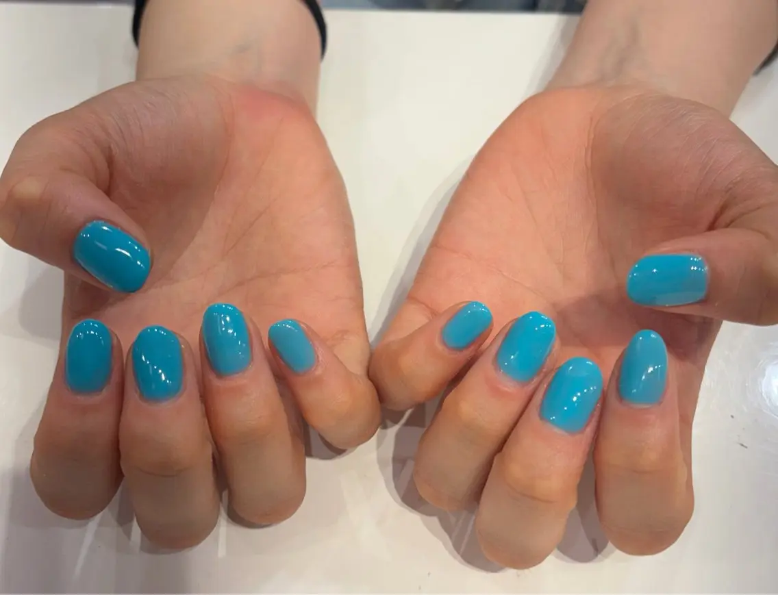 ネイル ワンカラーネイル SHELL NAIL ホノカ🤍のネイルデザイン