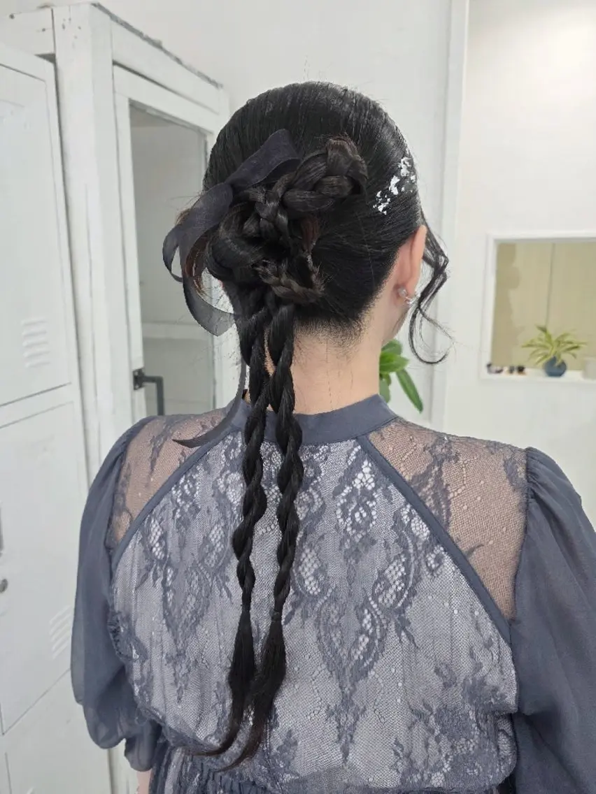 【お呼ばれ、推し活に💫】ヘアセットの写真