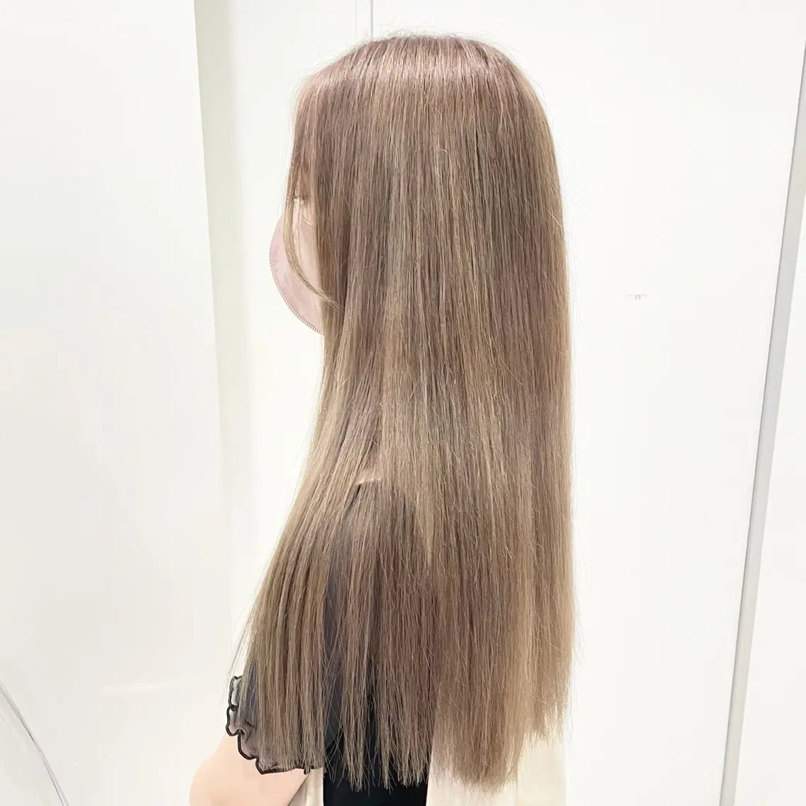 ロング カラー グレージュ ミルクティーグレージュ ヘアカラー 💖トレンド春夏 カラー💖FUTAのヘアスタイル
