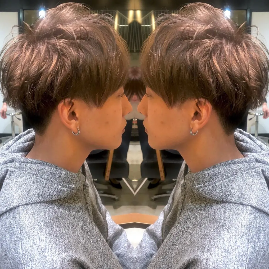 ショート カラー アッシュ シルバー 松村 崇弘のヘアスタイル