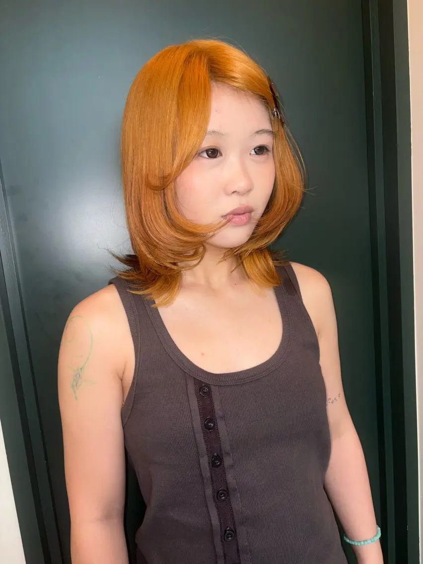 カラー ハイトーン/表参道 ミウのヘアスタイル