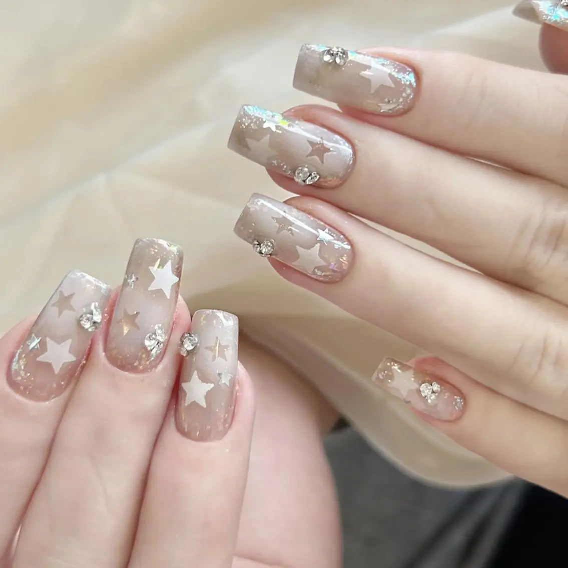ネイル ハンドネイル 🎀 Ayaka_nailのネイルデザイン