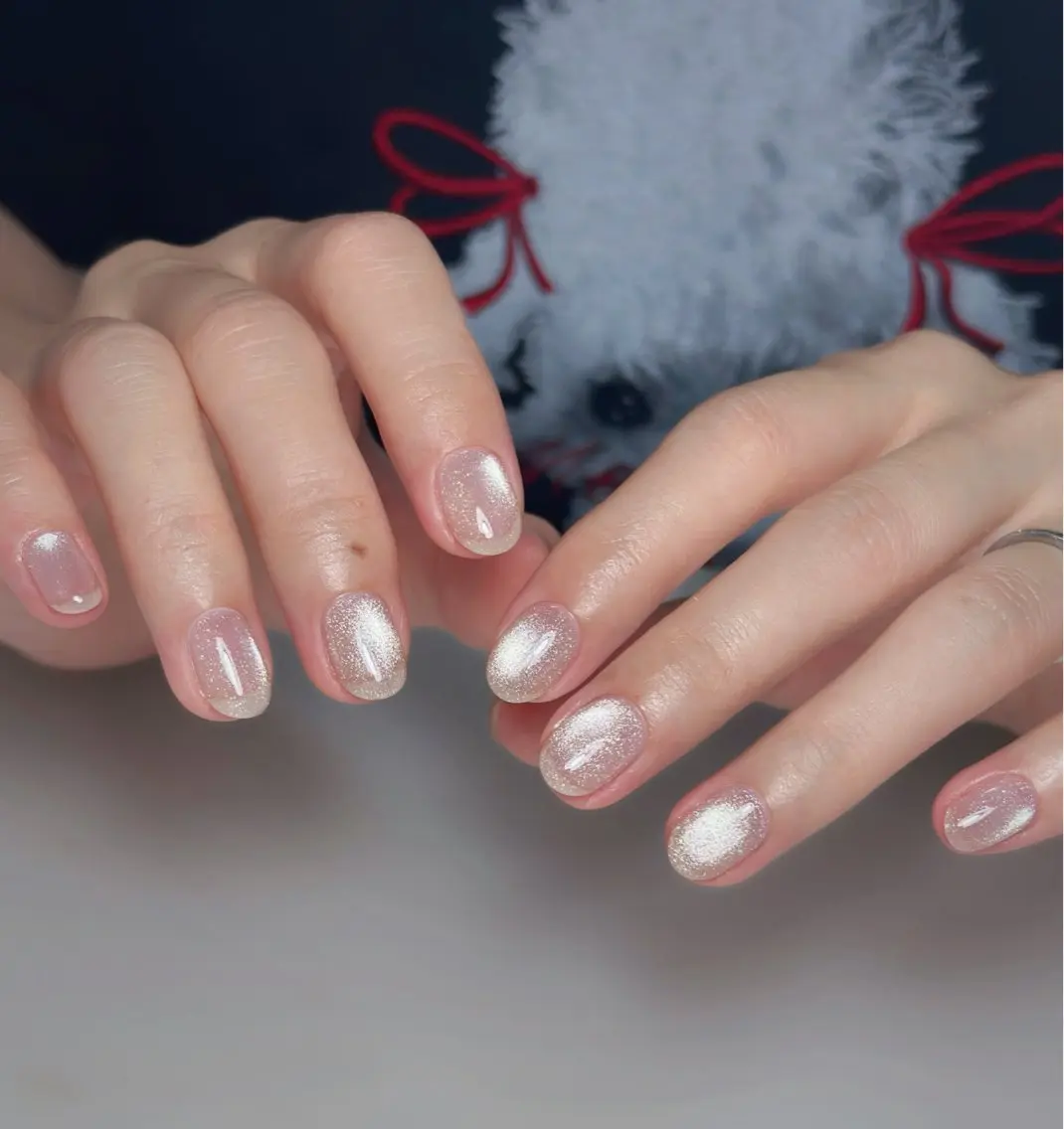 ネイル オーロラネイル 長さ出し フットネイル 韓国ネイル ラメ(グリッター) 👍thumbs up nail👍のネイルデザイン
