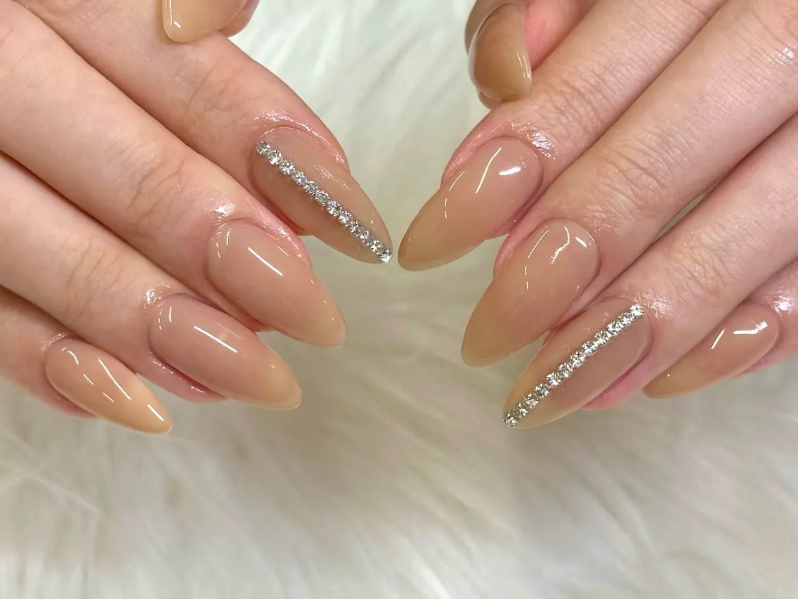 ネイル キラキラネイル ハンドネイル Bianca浦和西口 Takenouchiのネイルデザイン