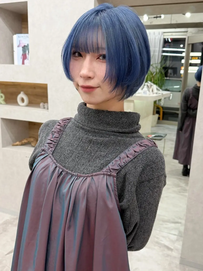 ショート カラー ブリーチ ブルーカラー 透明感カラー 似合わせカット ショートヘア ブリーチ/ベージュ 💕/momoaのヘアスタイル
