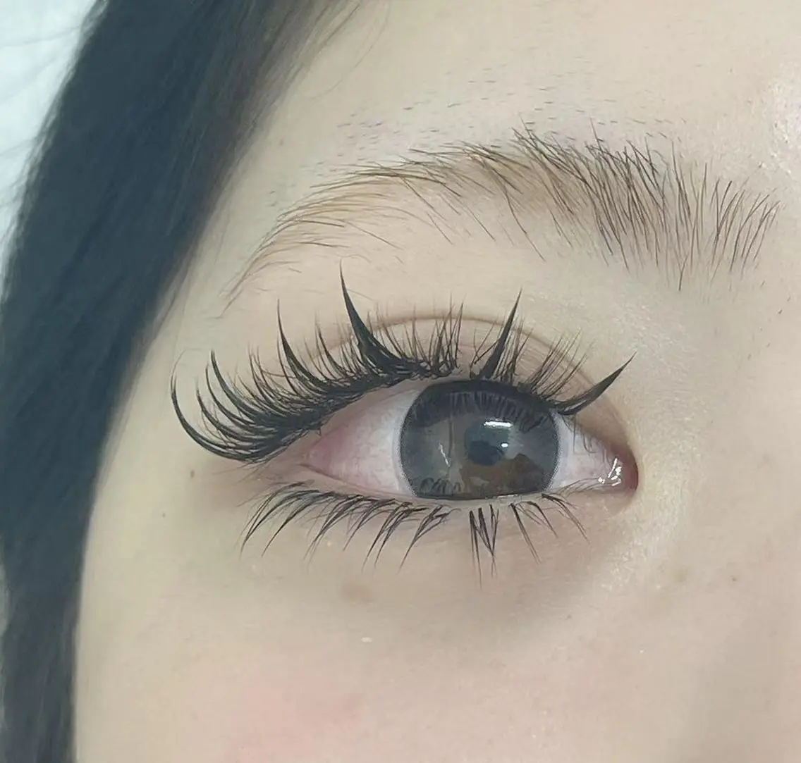 マツエク・マツパ 束感まつ毛 韓国風マツエク 下まつげエクステ ワンホンマツエク KUMI🤎Eye lash🌻新大久保のマツエク・マツパデザイン